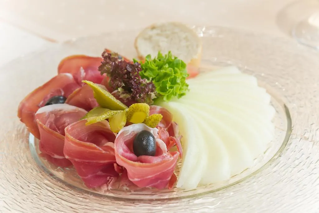 Logis Hotel-Restaurant Petry Vianden