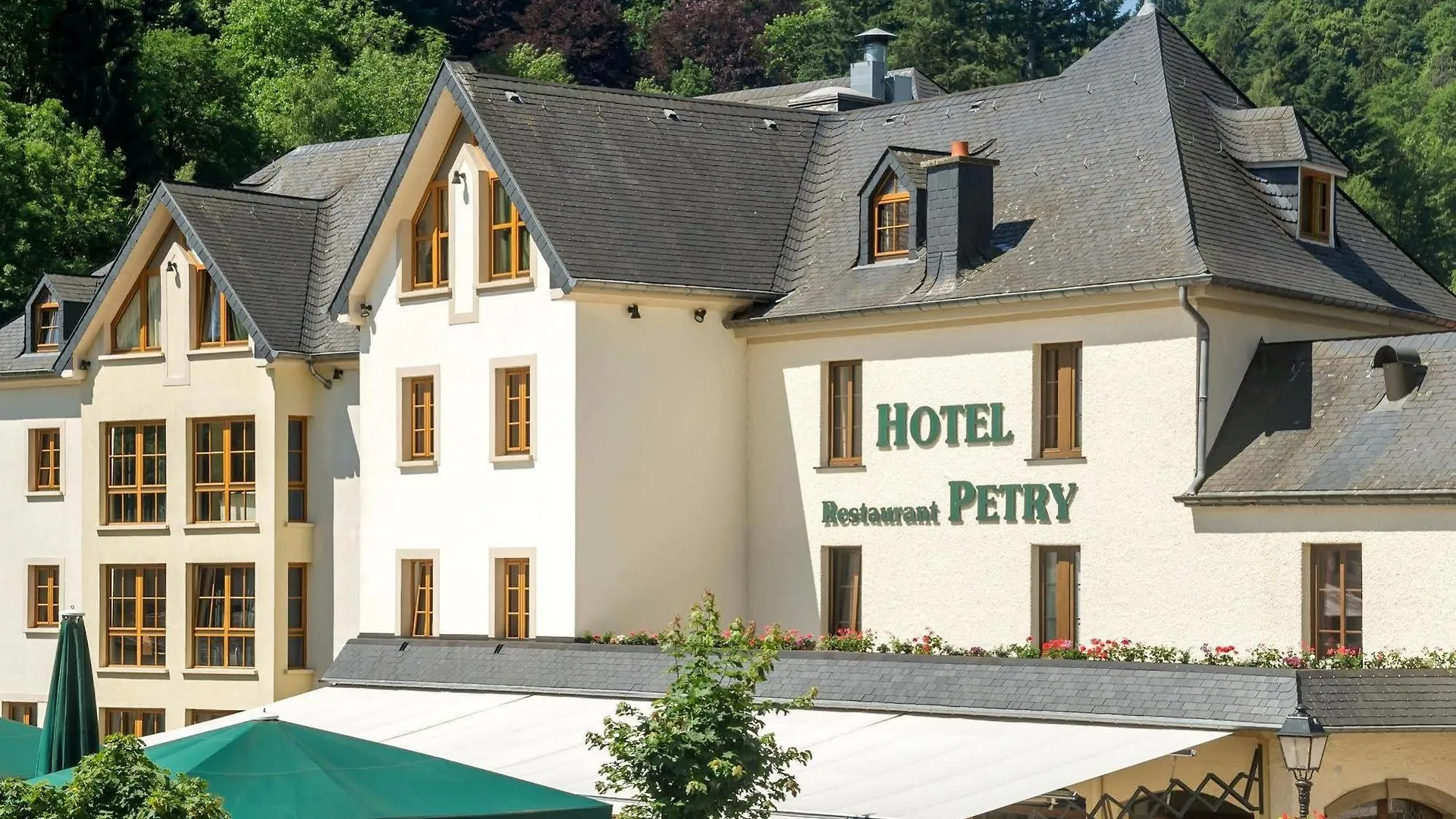 Logis Hotel-Restaurant Petry Vianden