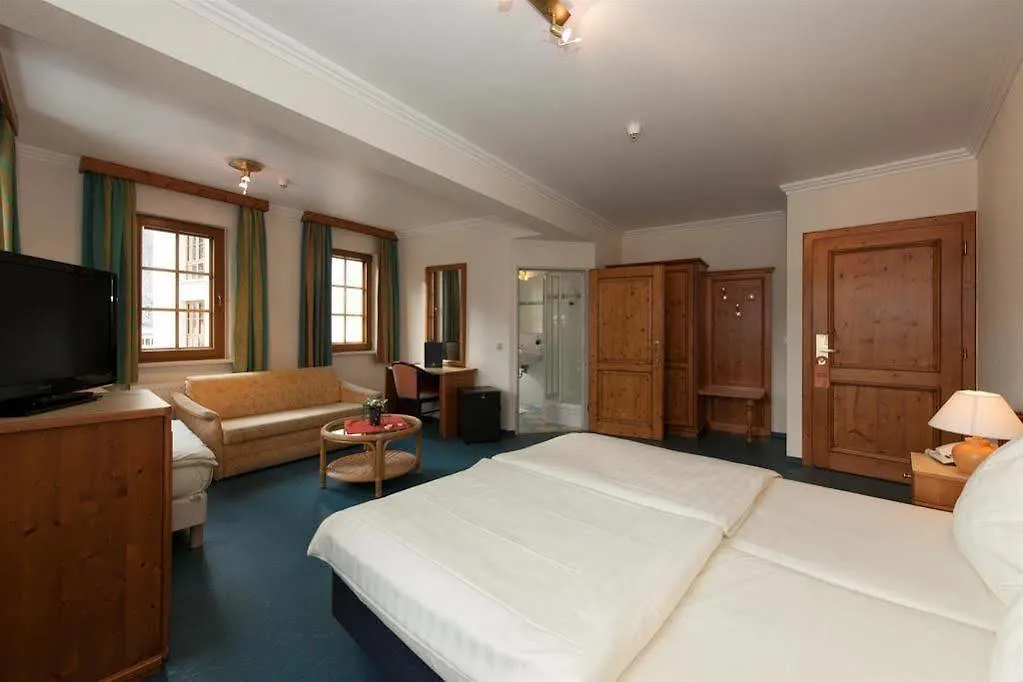 Logis Hotel-Restaurant Petry Vianden Luxembourg
