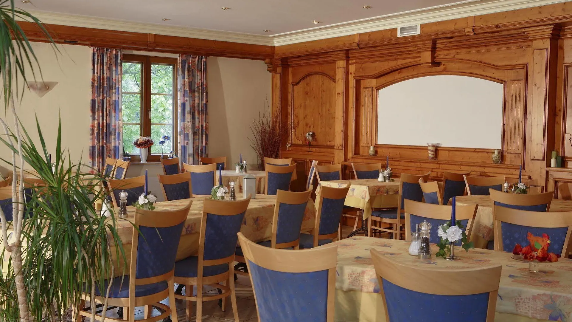 Logis Hotel-Restaurant Petry Vianden 3*,  Luxembourg