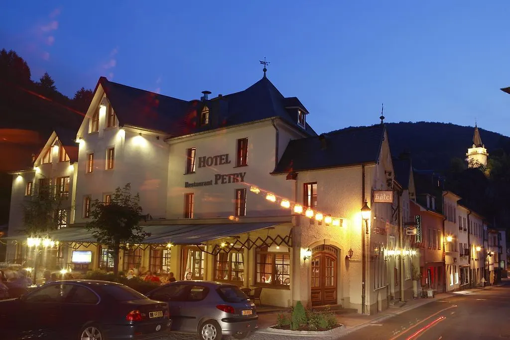 *** Hotel Logis Hotel-Restaurant Petry Vianden Luxembourg