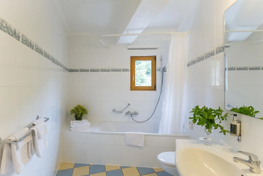 Logis Hotel-Restaurant Petry Vianden 3*,  Luxembourg