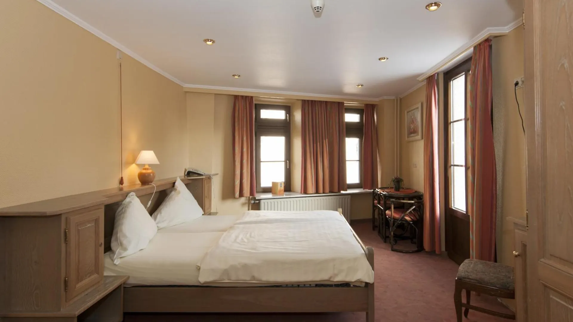 *** Hotel Logis Hotel-Restaurant Petry Vianden Luxembourg
